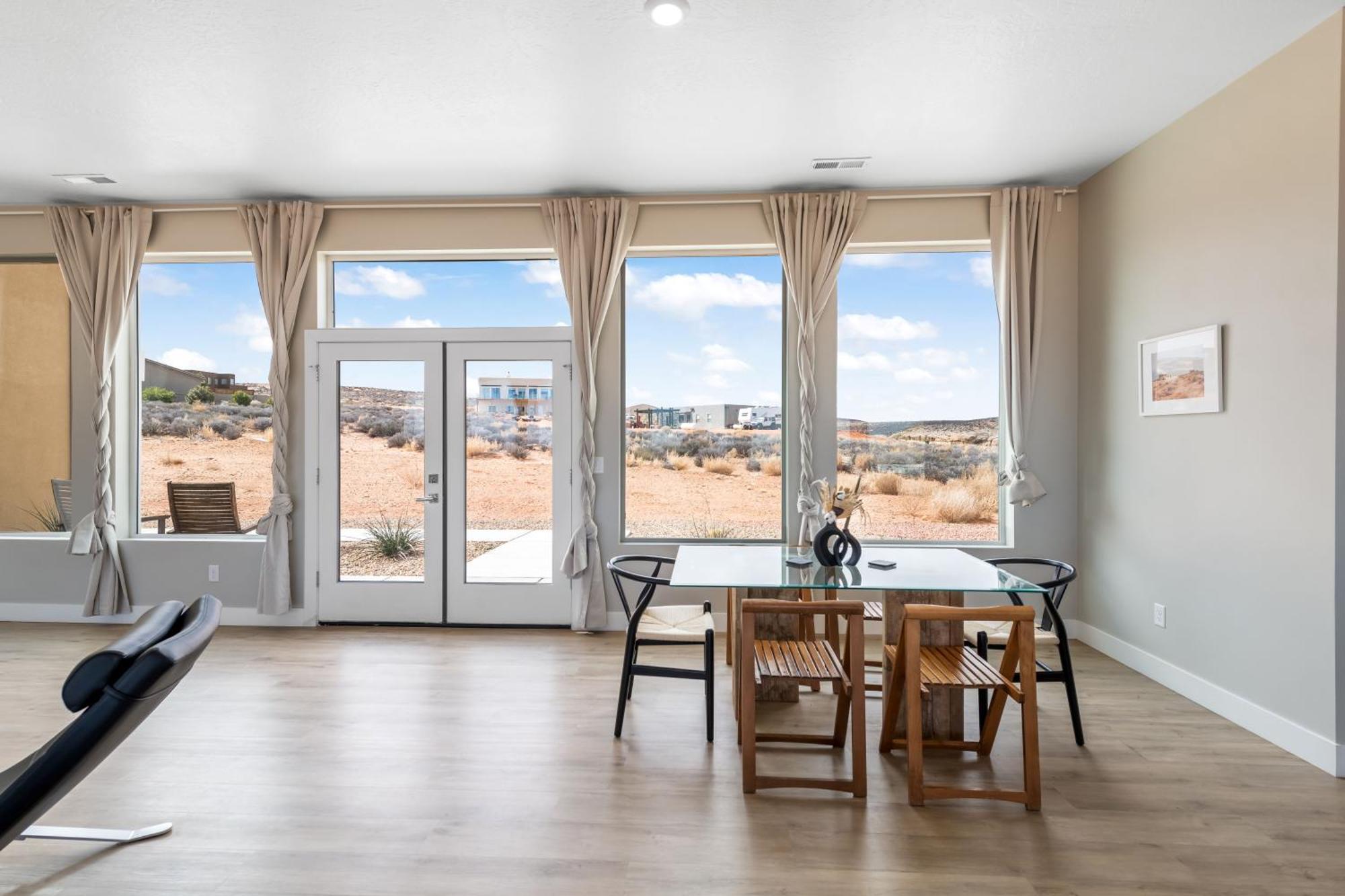Page Arizona Border Town- Crimson Suite, Desert Canyon Getaway With Views บิ๊ก วอเตอร์ ภายนอก รูปภาพ