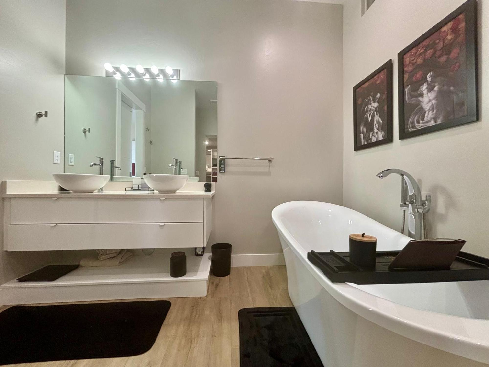 Page Arizona Border Town- Crimson Suite, Desert Canyon Getaway With Views บิ๊ก วอเตอร์ ภายนอก รูปภาพ